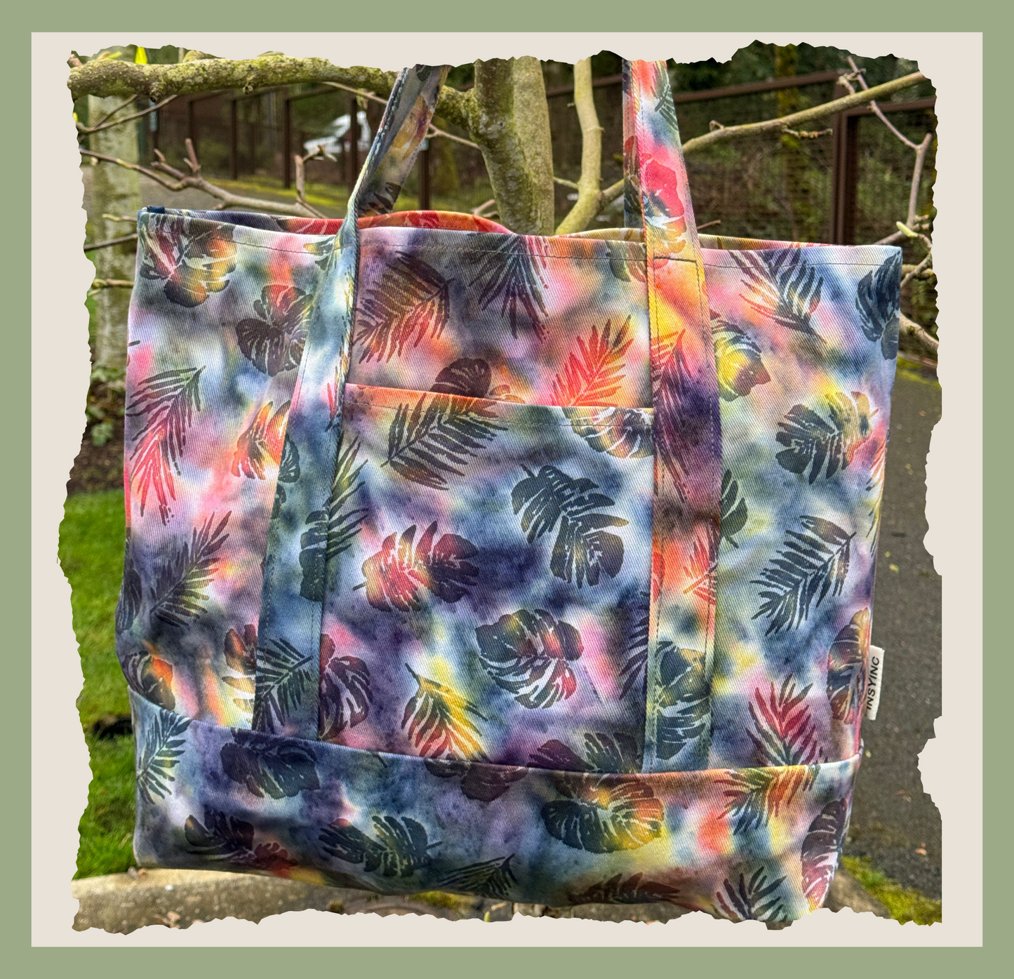 Heritage Tote – Crimson Forest | Handcrafted in Bali